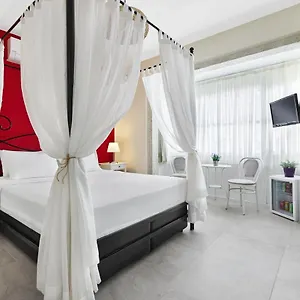 Panda Hotel